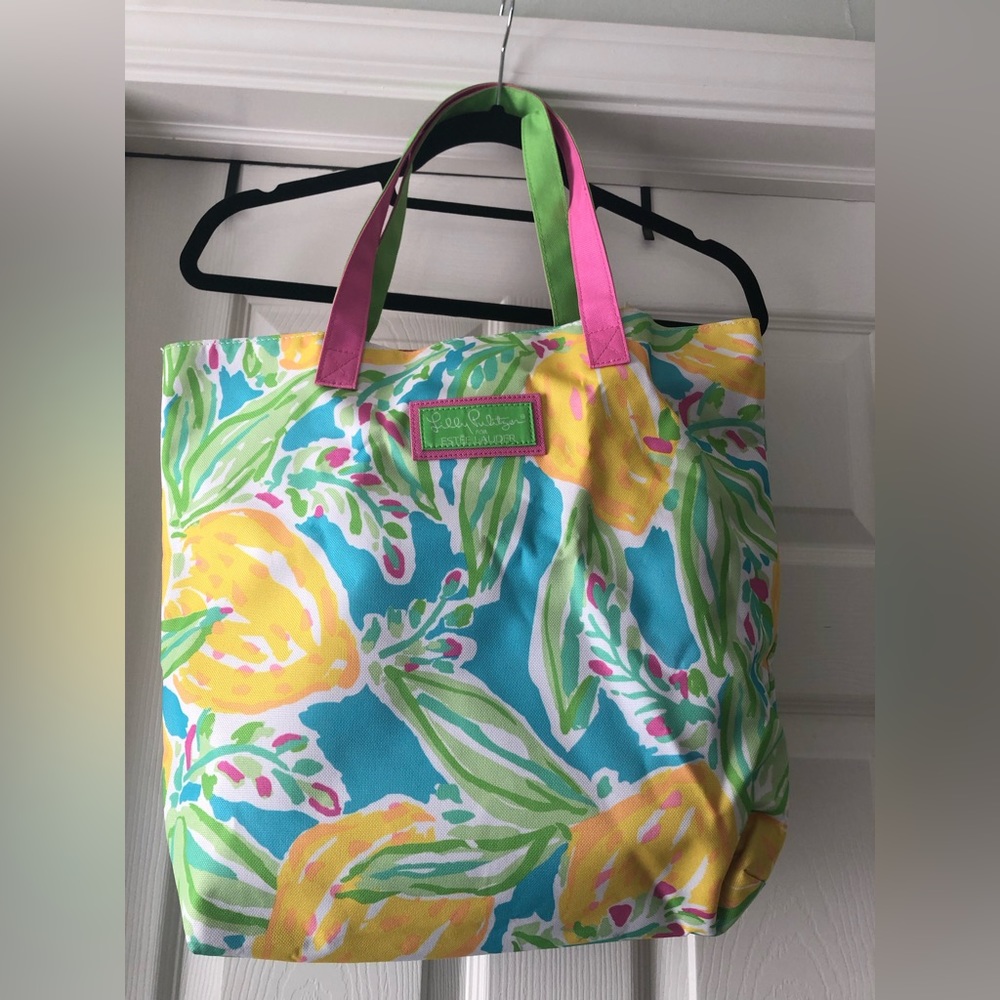 GWP Lilly Pulitzer x estee lauder beach bag or carryall